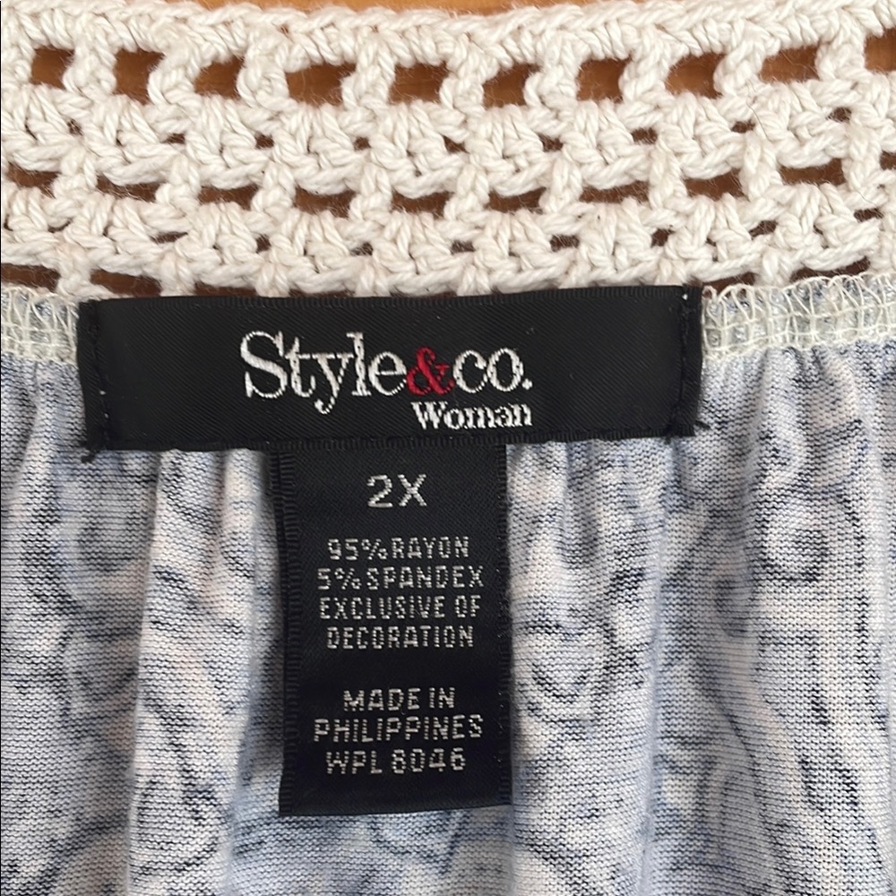 Style & Co. Blue and White Paisley Blouse Relaxed Fit - Picture 2 of 8